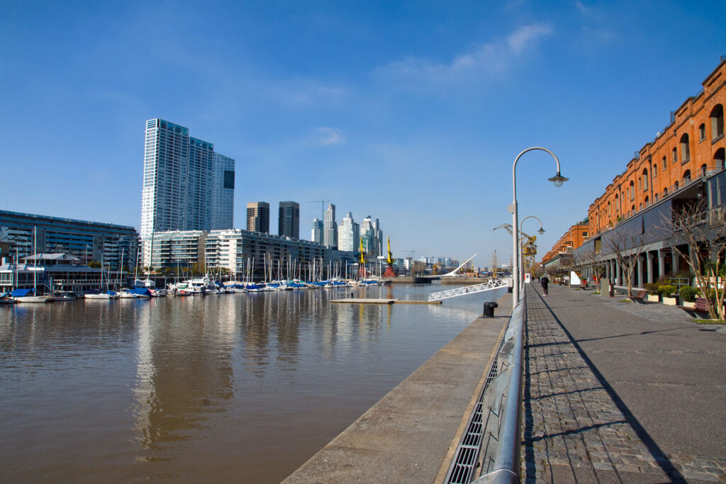 Servicios Legales – LAT Legal Servicios Legales - LAT Legal